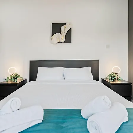 Heart Of - The Gem Apartment *
